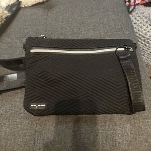 Go Dash Dot belt bag crossbody